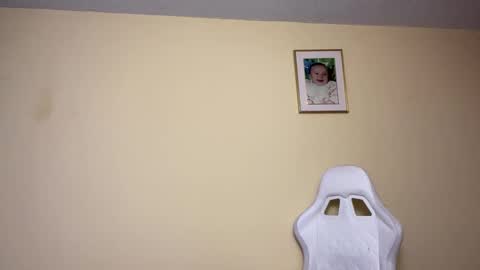 Little Queen Lia  online show from 02-17-26, 11:33