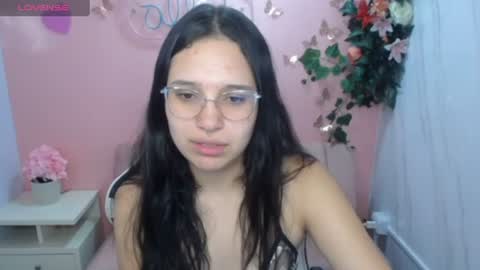 Snapshot of lia_rose_ch chatting on 07-23-26, 03:04 lia_rose_ch online show from 07-23-26, 03:04