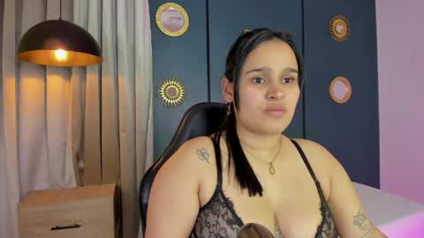 Lia  online show from 04-21-26, 02:15