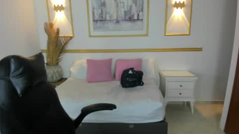 Snapshot of lia_sexx19 chatting on 05-06-26, 02:08 Lia online show from 05-06-26, 02:08