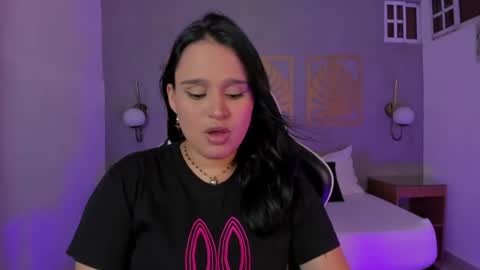 Snapshot of lia_sexx19 chatting on 07-30-26, 02:21 Lia online show from 07-30-26, 02:21