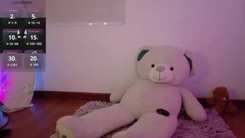 Lia online show from 11-06-25, 12:55