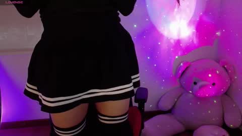 Lia online show from 11-11-25, 10:43