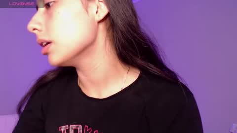   lia  online show from 11-16-25, 02:17