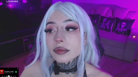 Snapshot of liaa_rodriguezz chatting on 02-07-25, 07:38 Liaa online show from 02-07-25, 07:38