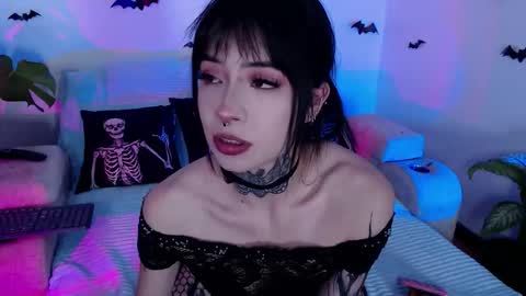 Snapshot of liaa_rodriguezz chatting on 10-01-25, 11:11 Liaa online show from 10-01-25, 11:11