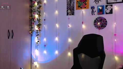 Liaa  online show from 05-26-26, 08:49
