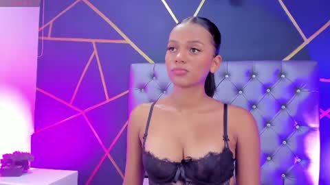 Lia online show from 07-23-26, 12:58