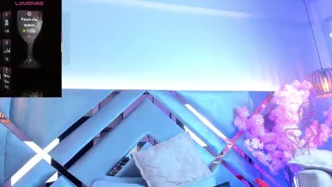 Liaa online show from 11-24-25, 02:44