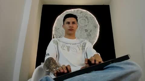 Liam Smith online show from 10-22-25, 12:05