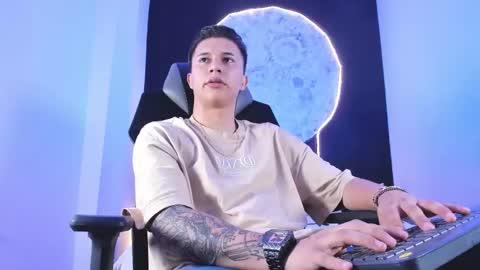 Liam Smith online show from 11-11-25, 12:27