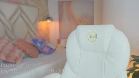 Lia Cox online show from 09-21-25, 03:08