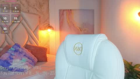 Lia Cox online show from 03-31-26, 03:08