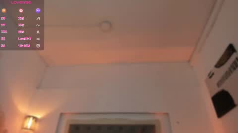 Snapshot of liaflame chatting on 07-23-26, 01:58 Lia Flame online show from 07-23-26, 01:58