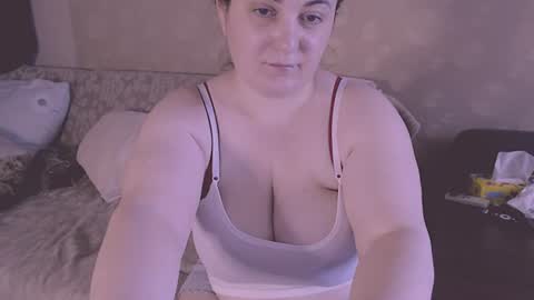 miss Lia  colection for travel online show from 07-26-26, 12:34