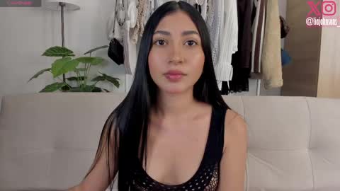 Snapshot of liajohnsons_ chatting on 05-07-26, 01:55 Lia Johnsons online show from 05-07-26, 01:55