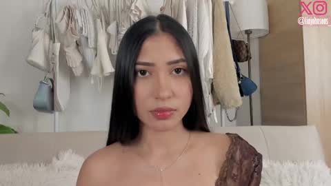 Snapshot of liajohnsons_ chatting on 05-24-26, 06:07 Lia Johnsons online show from 05-24-26, 06:07