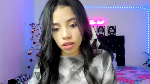 Snapshot of liakent24 chatting on 12-29-24, 06:35 Lia Kent online show from 12-29-24, 06:35