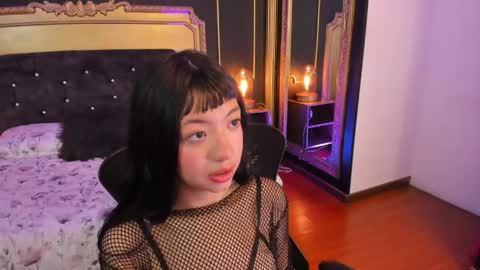 Snapshot of lialovet chatting on 05-15-26, 08:05 Lia lovet online show from 05-15-26, 08:05