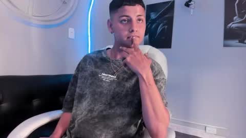 Liam online show from 01-15-26, 02:49