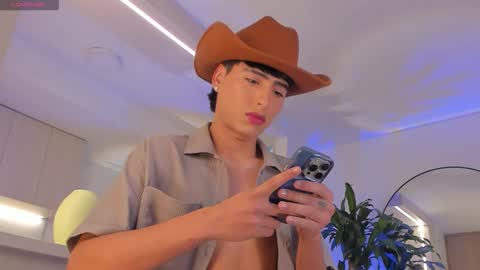 Liam online show from 02-09-26, 12:31