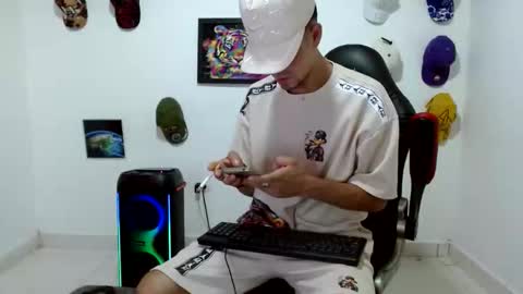 Andres online show from 05-25-26, 10:16