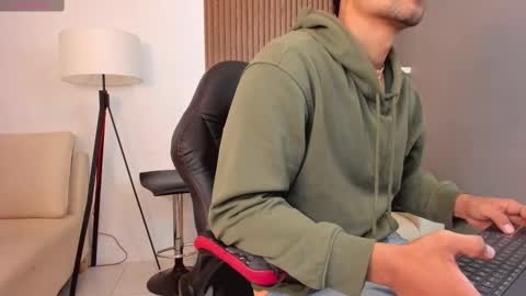 Liam Collins online show from 02-25-25, 11:41