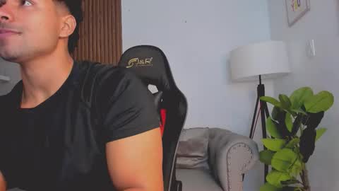 Liam Collins online show from 10-01-25, 11:49