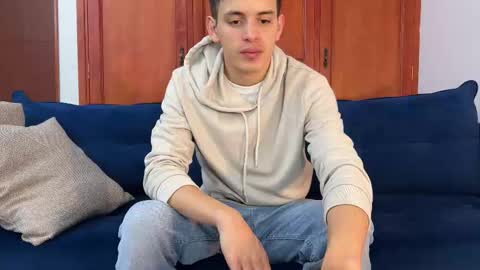 Snapshot of liam_enzho chatting on 10-12-25, 12:59 Liam online show from 10-12-25, 12:59