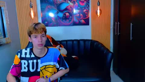 liam_green1 online show from 02-08-26, 06:33