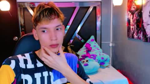 liam_green1 online show from 02-22-26, 01:20