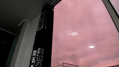 LIAM KLEIN online show from 02-18-25, 11:44