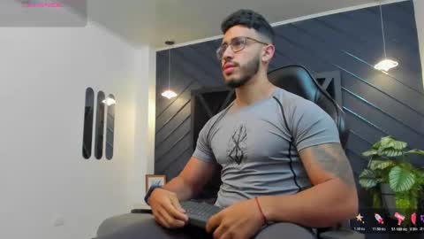 LIAM KLEIN online show from 10-24-25, 11:17