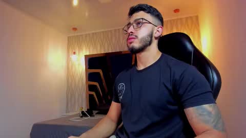 LIAM KLEIN online show from 03-05-26, 11:28