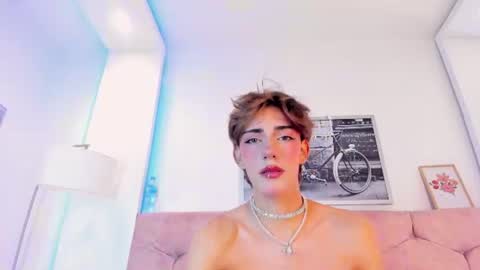 liam_leone online show from 06-23-26, 02:37