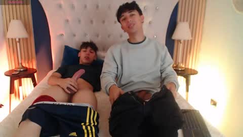Snapshot of liam_lux chatting on 04-29-26, 01:48 LIAM online show from 04-29-26, 01:48