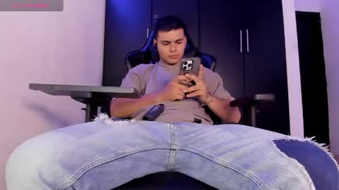 Liam online show from 04-28-26, 10:37