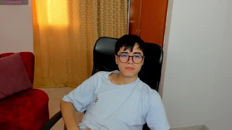 Snapshot of liam_orion chatting on 02-26-25, 09:58 LIAM online show from 02-26-25, 09:58