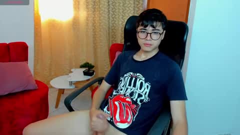 Snapshot of liam_orion chatting on 03-07-25, 07:05 LIAM online show from 03-07-25, 07:05