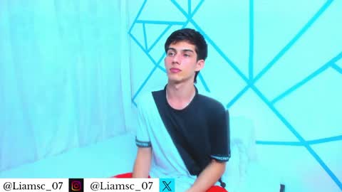 Liam scott77 online show from 03-26-26, 02:50