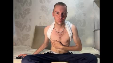 Liam Shadow online show from 06-25-26, 12:42