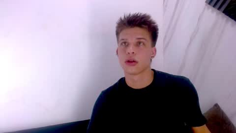 liam_york online show from 02-26-26, 05:45