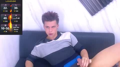 liam_york online show from 03-13-26, 07:20