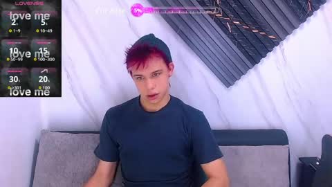 liam_york online show from 04-22-26, 02:29