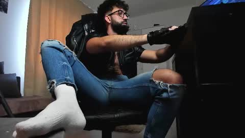 Liam online show from 02-13-26, 07:48