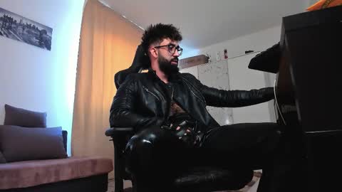 Liam online show from 02-25-26, 07:29