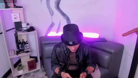 LiamDeep online show from 11-05-25, 08:31