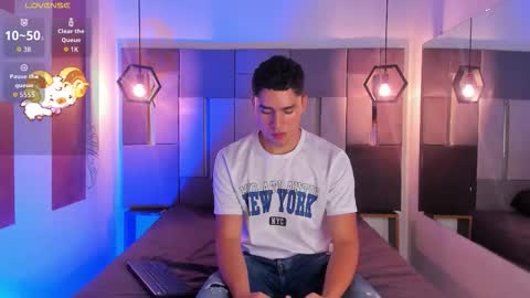 Liam online show from 11-28-25, 12:08