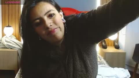 L I A M O N R O E online show from 02-08-26, 12:08