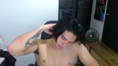Snapshot of liamrides chatting on 09-20-25, 02:23 liamrides online show from 09-20-25, 02:23